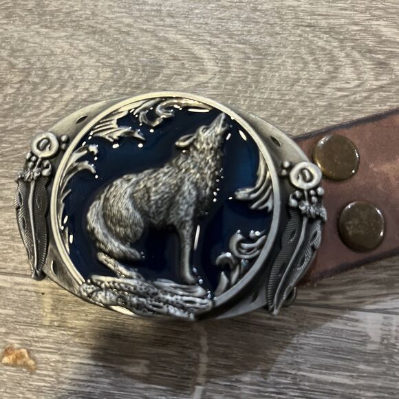Men's Belt with Howling Wolf Buckle Western Cowboy Native American 36 Inch Waist - Picture 4 of 6